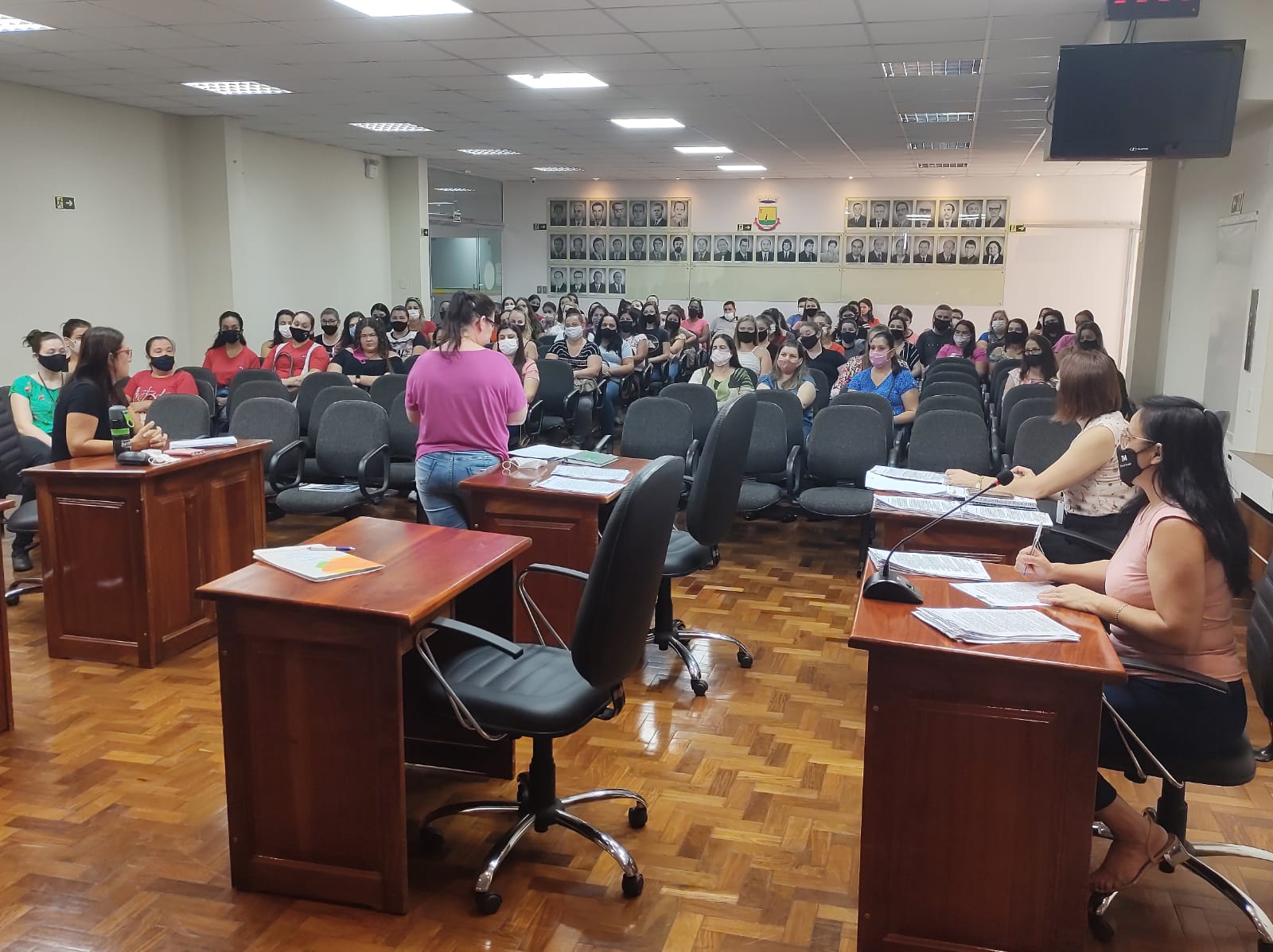 NOVOS CONTRATADOS COMEÇAM A ATUAR NA SECRETARIA DE EDUCAÇÃO